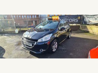 Peugeot 208 1.2 VTi Allure Euro 5 5dr